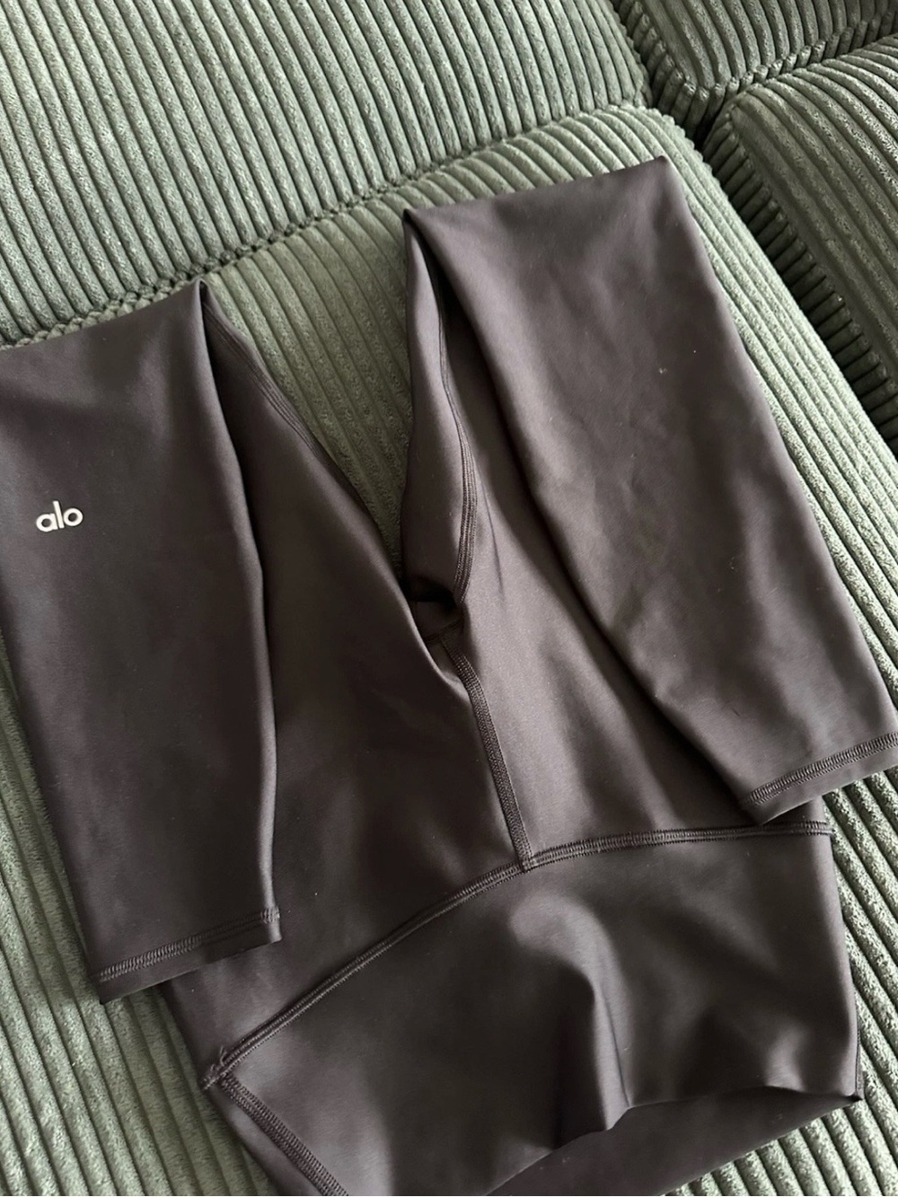 ALO Yoga teens Black High-Rise Leggings